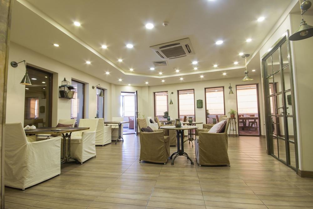 Velvet Hotel Tbilisi Ngoại thất bức ảnh