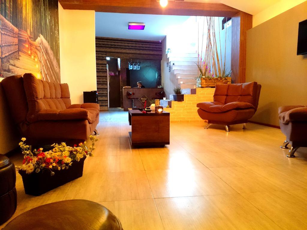 Velvet Hotel Tbilisi Ngoại thất bức ảnh