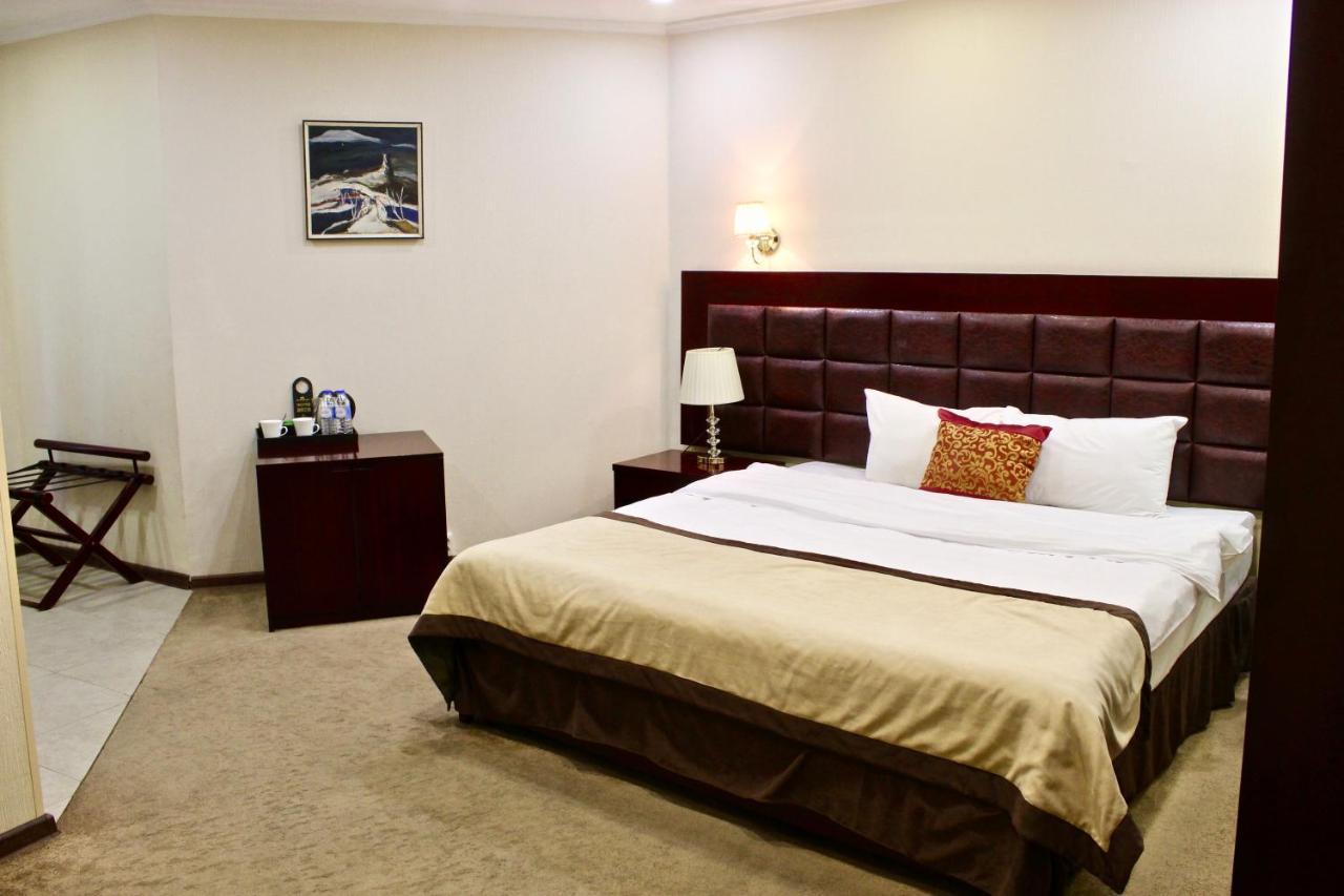Velvet Hotel Tbilisi Ngoại thất bức ảnh