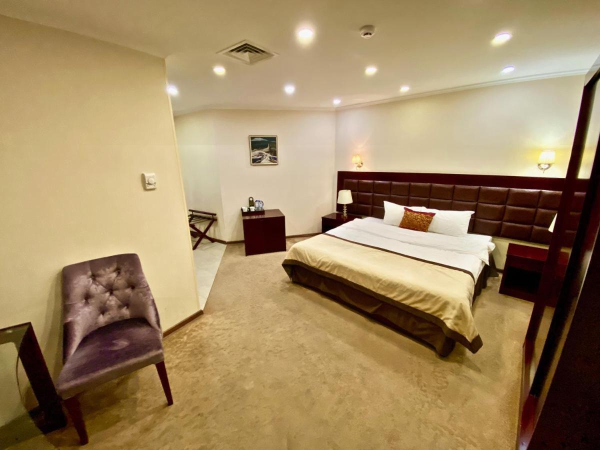 Velvet Hotel Tbilisi Ngoại thất bức ảnh