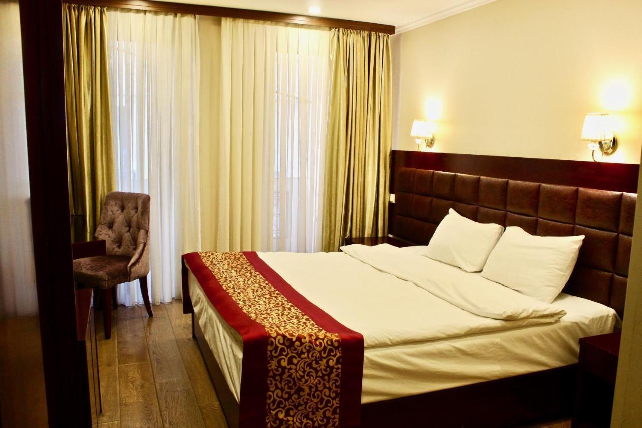 Velvet Hotel Tbilisi Ngoại thất bức ảnh