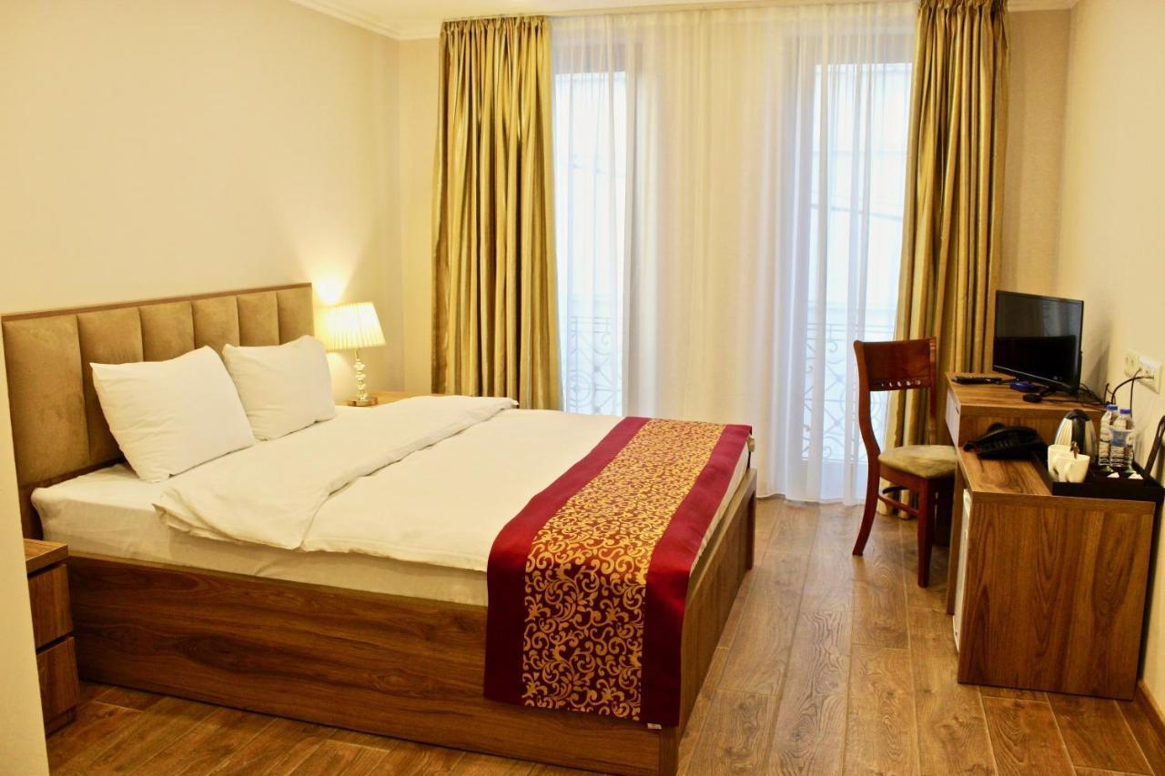 Velvet Hotel Tbilisi Ngoại thất bức ảnh