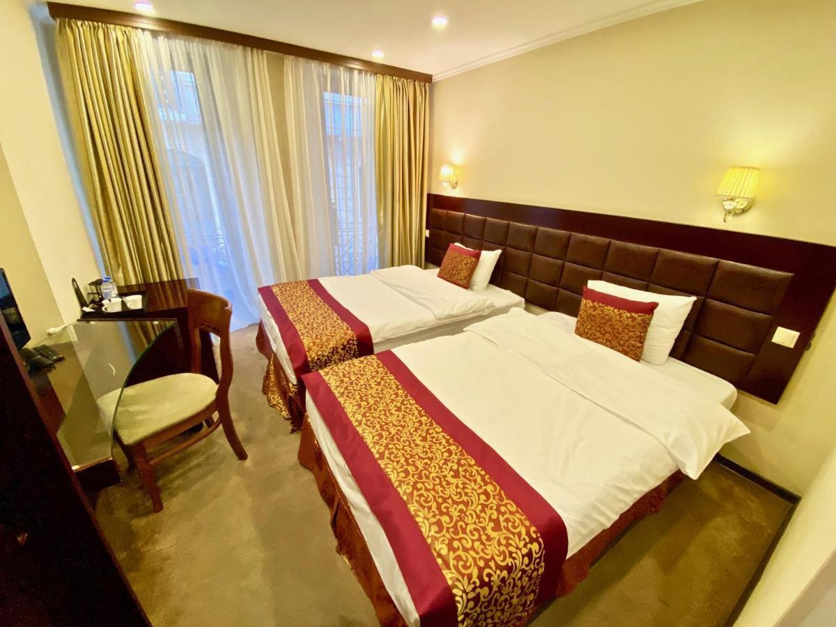 Velvet Hotel Tbilisi Ngoại thất bức ảnh