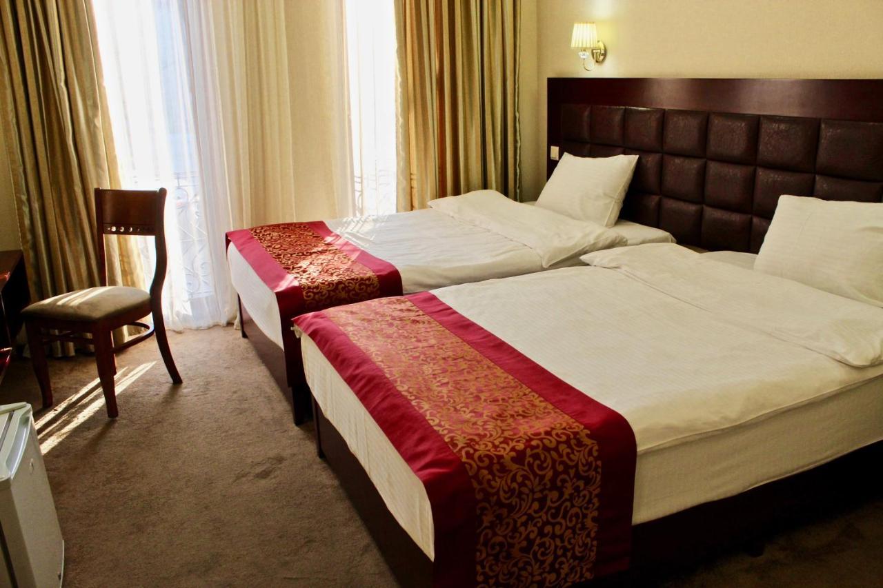 Velvet Hotel Tbilisi Ngoại thất bức ảnh