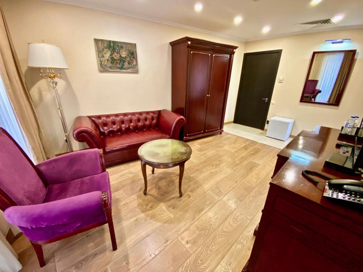 Velvet Hotel Tbilisi Ngoại thất bức ảnh