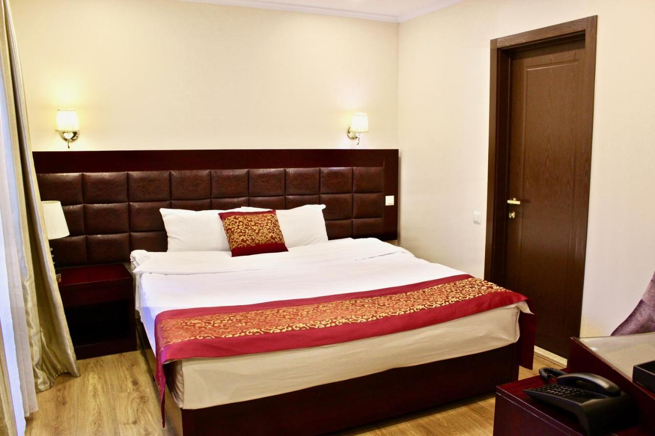 Velvet Hotel Tbilisi Ngoại thất bức ảnh