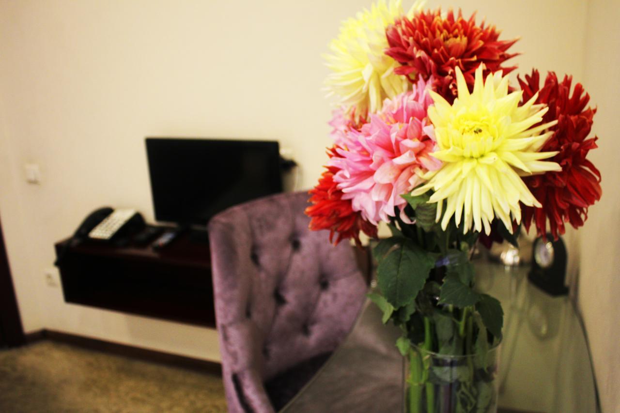 Velvet Hotel Tbilisi Ngoại thất bức ảnh